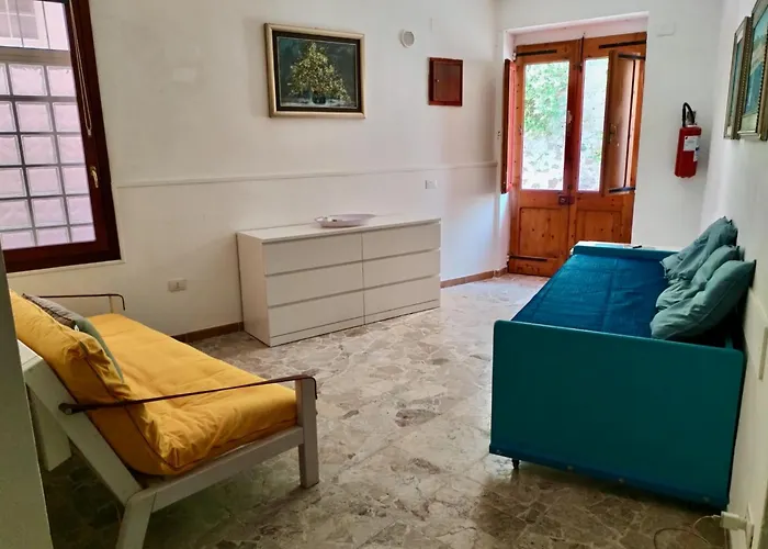 Residenza Le Scalette - Piano Terra Con Affaccio Primo Piano Apartamento *